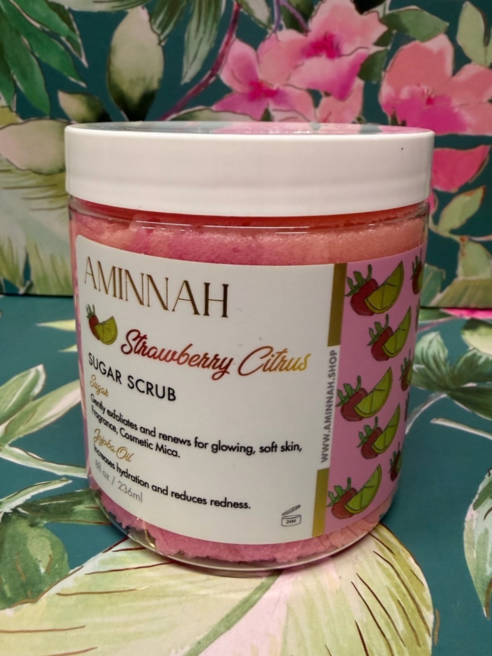 Aminnah Strawberry Citrus Sugar Scrub NWT